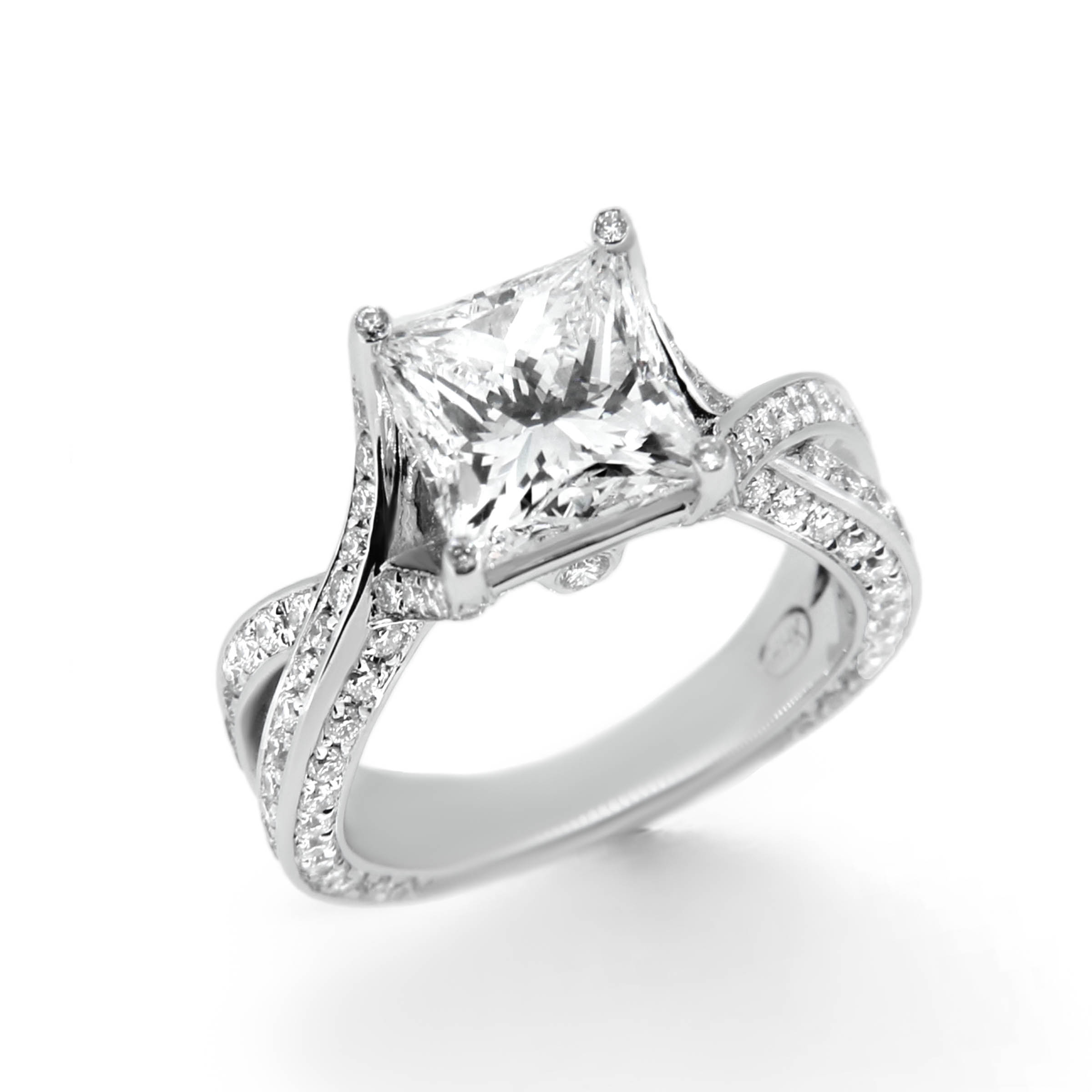  Princess  Cut  Twist Band  Engagement  Ring  Haywards of Hong 